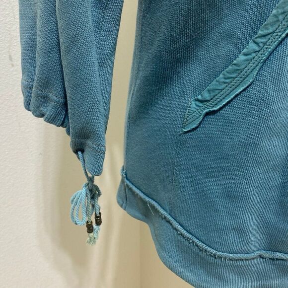 Free People Women's Green Hoodie Size Medium - Picture 4 of 9